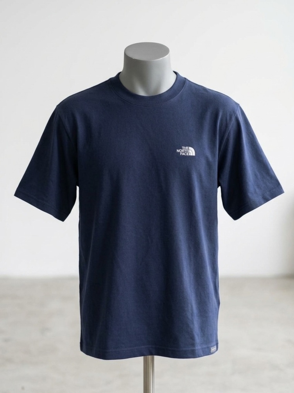 The North Face Dark Blue Crew Tee with Interior Tag - Picture 1 of 5